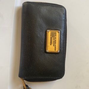Marc Jacobs used wallet
